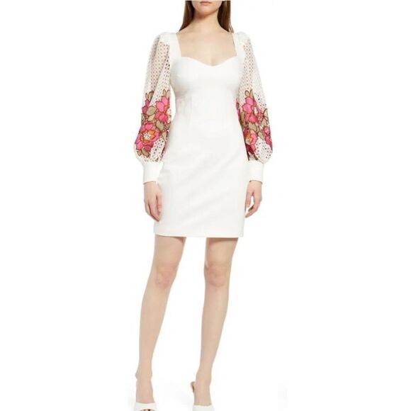 Elliatt Juke Embroidered Balloon Sleeve Mini Dress NWT Size Small - Picture 2 of 10
